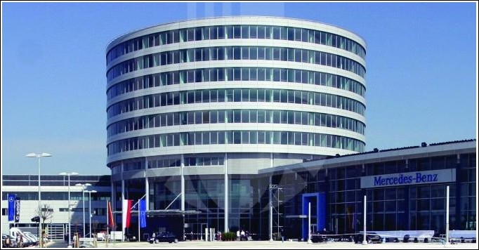 Cushman & Wakefield Polska Sp. z o.o. Biurowiec Mercedes-Benz
